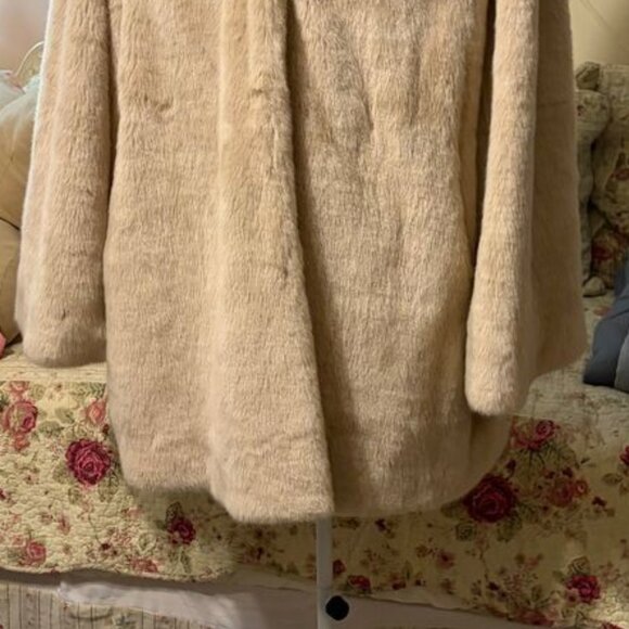 Donna Salyers Champagne Faux Fox Coat sz XL - Picture 15 of 16